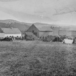 A diverse array of shelters make up the Keedysville field hospital (September 1862, Alexander Gardner, photographer; Library of Congress)